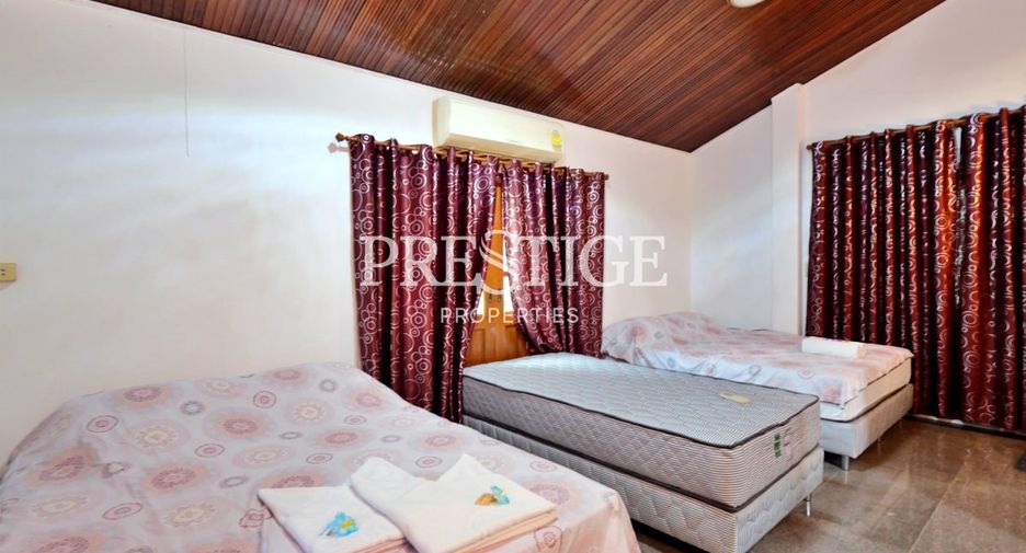 Casa en alquiler de 4 habitaciones en Jomtien, Pattaya