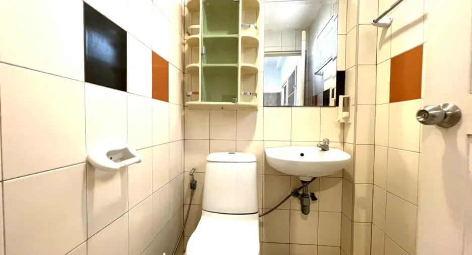 Casa en alquiler y en venta de 2 habitaciones en Bang Lamung, Chonburi