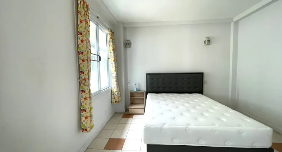 Casa en alquiler y en venta de 2 habitaciones en Bang Lamung, Chonburi