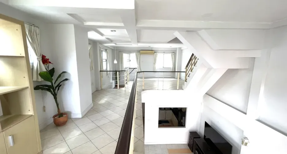 Casa en alquiler y en venta de 2 habitaciones en Bang Lamung, Chonburi