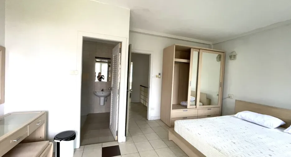 Casa en alquiler y en venta de 2 habitaciones en Bang Lamung, Chonburi