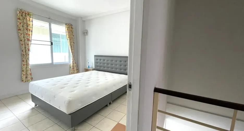 Casa en alquiler y en venta de 2 habitaciones en Bang Lamung, Chonburi