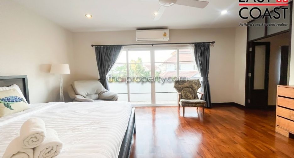 À louer 4 chambres maison à Bang Lamung, Chonburi