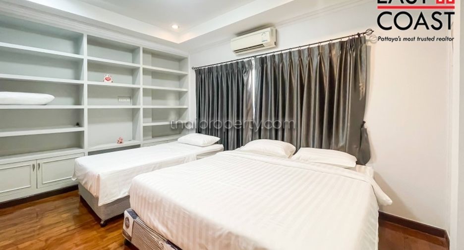 À louer 4 chambres maison à Bang Lamung, Chonburi