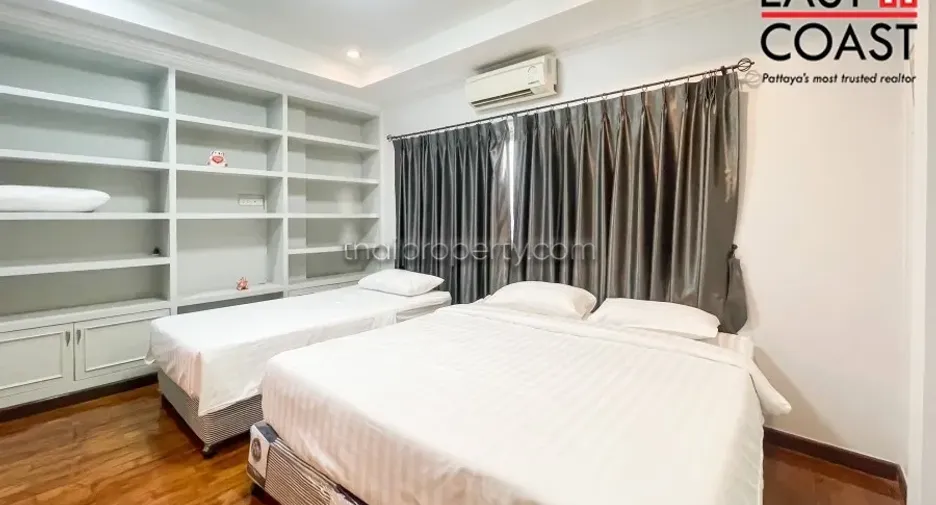 For rent 4 bedrooms house in Bang Lamung, Chonburi