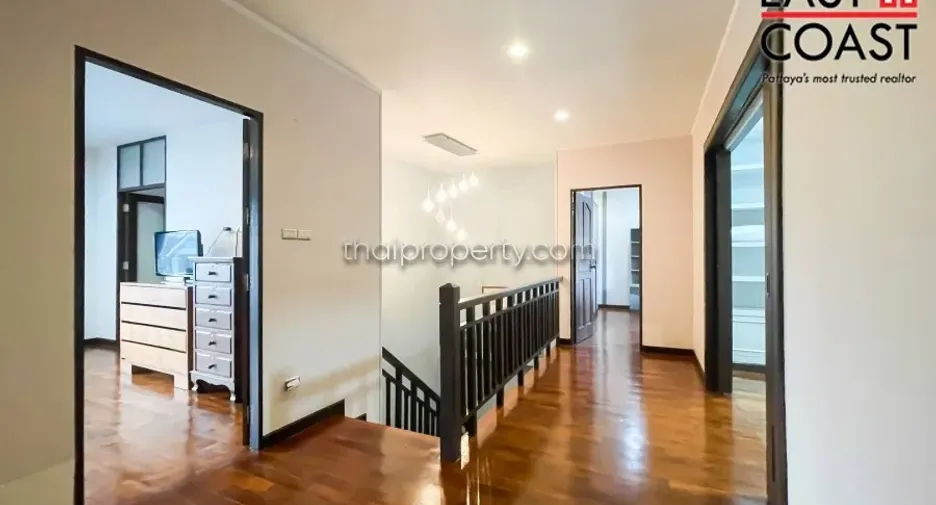 For rent 4 bedrooms house in Bang Lamung, Chonburi