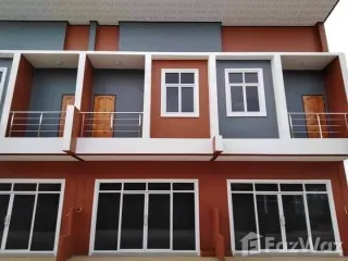 For sale 2 bed townhouse in Singhanakhon, Songkhla
