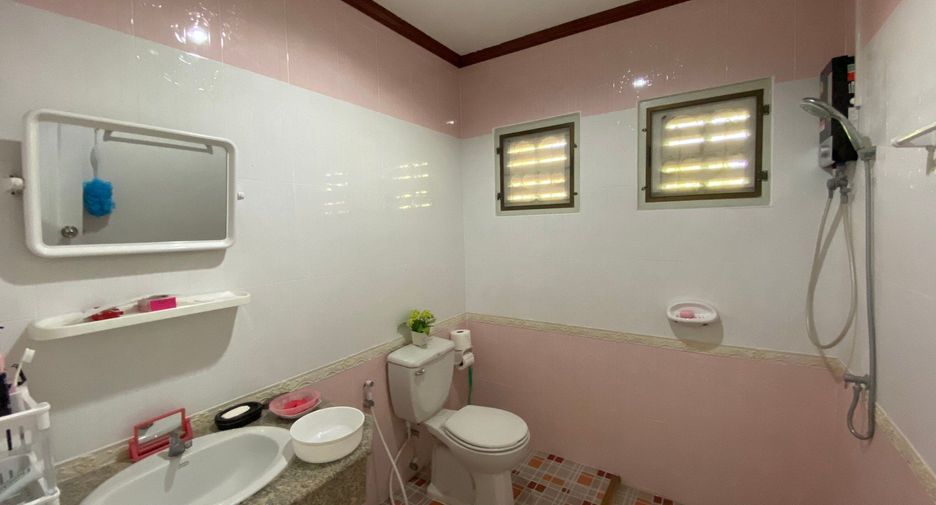 For sale 3 bed house in Lam Luk Ka, Pathum Thani