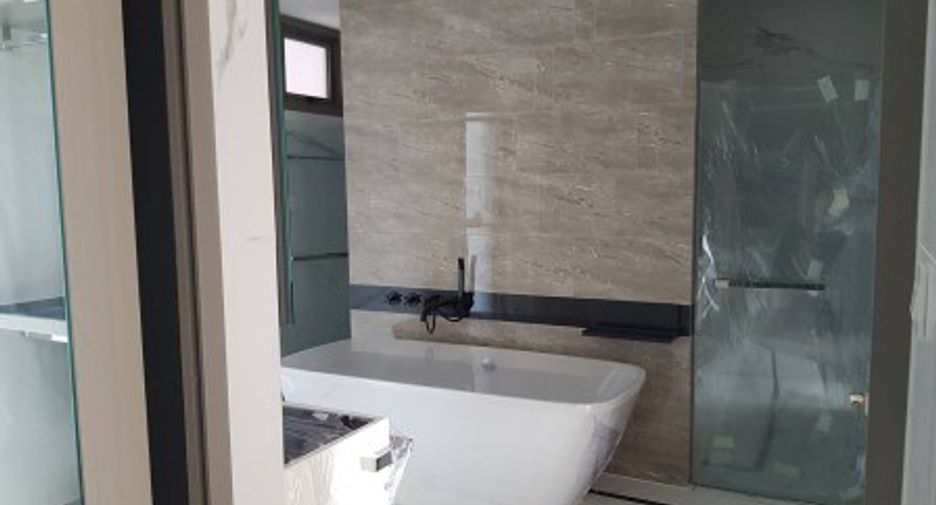 For rent and for sale 2 bedrooms condo in Bang Sue, Bangkok
