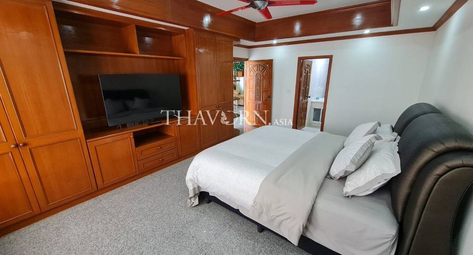 For sale 2 bedrooms condo in Jomtien, Pattaya