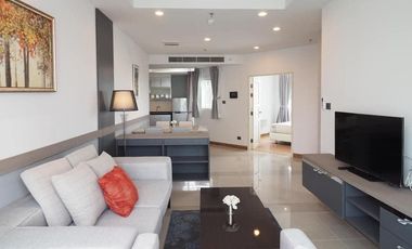 For rent 2 bed condo in Huai Khwang, Bangkok