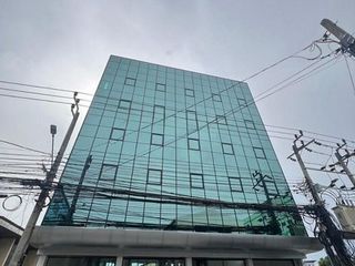 For rent and for sale 1 bed office in Wang Thonglang, Bangkok