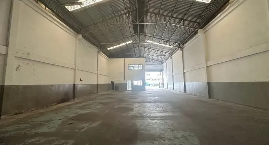 出租 仓库 在 Khlong Luang, Pathum Thani