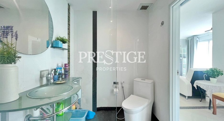 For sale 1 bed condo in Bang Lamung, Chonburi
