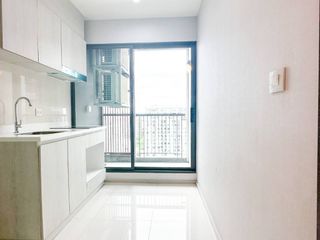 For sale 1 Beds condo in Bang Phlat, Bangkok