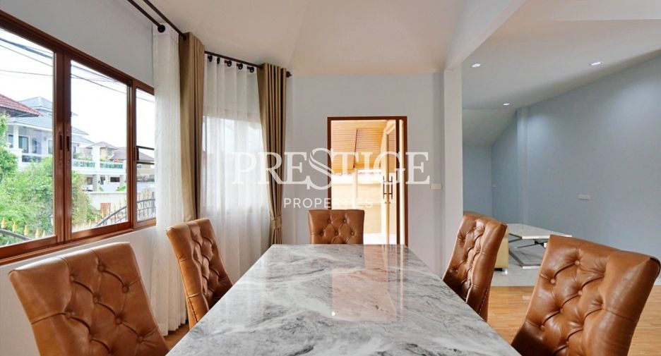 For sale 5 ベッドルーム house in East Pattaya, Pattaya