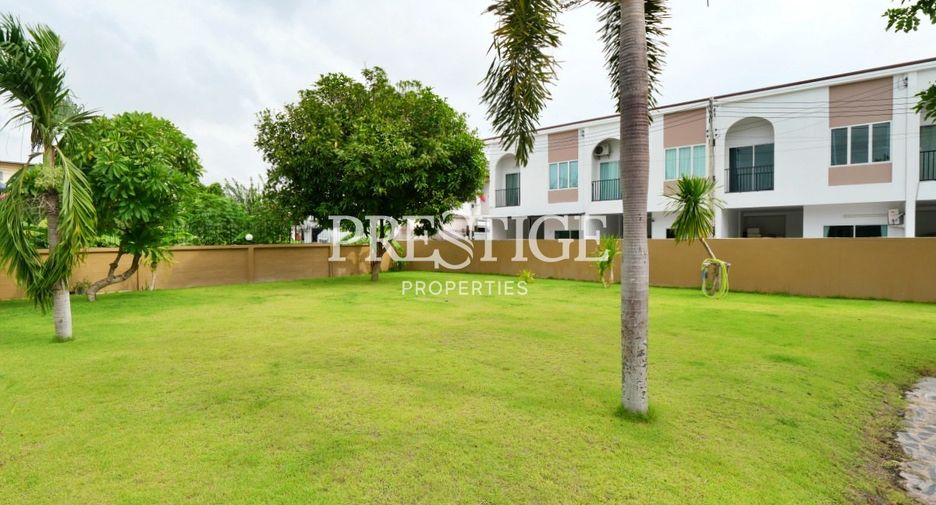 For sale 5 ベッドルーム house in East Pattaya, Pattaya