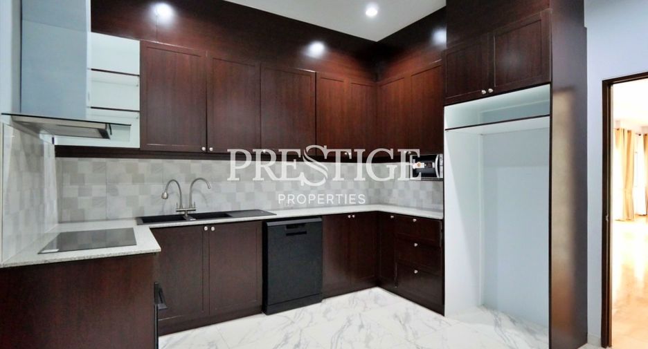 For sale 5 ベッドルーム house in East Pattaya, Pattaya