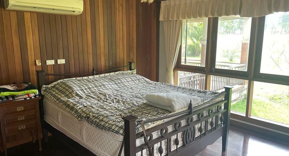 For sale 4 bed villa in Thalang, Phuket