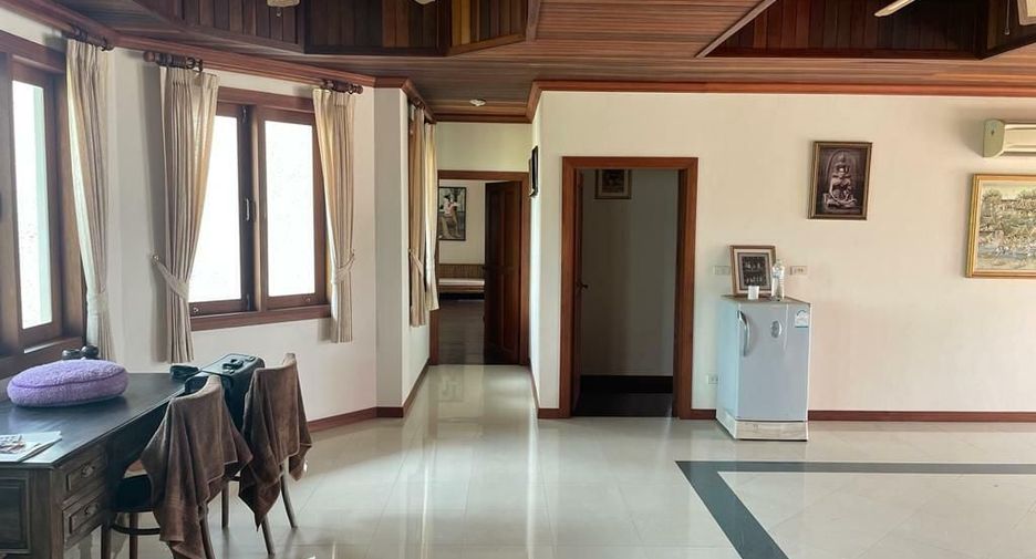 For sale 4 bed villa in Thalang, Phuket