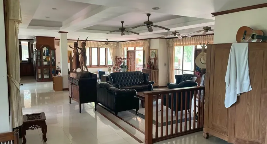 For sale 4 bed villa in Thalang, Phuket