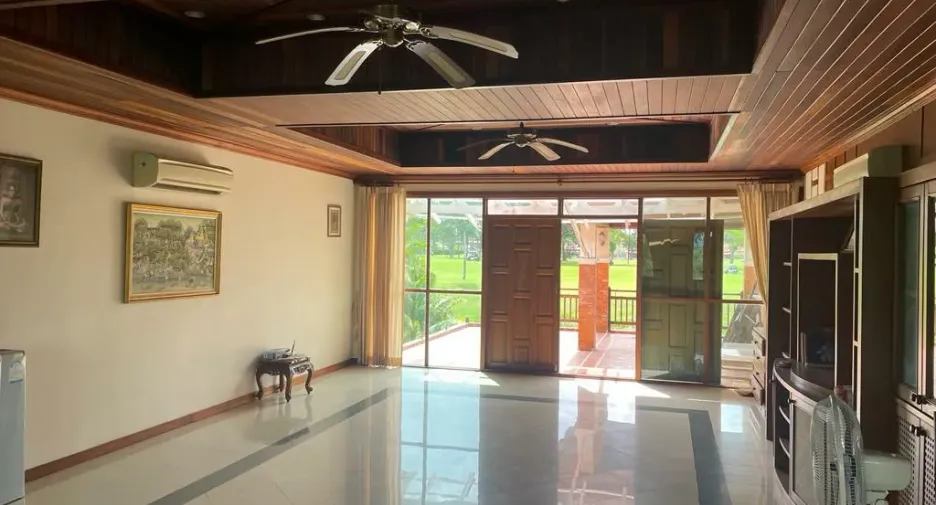 For sale 4 bed villa in Thalang, Phuket