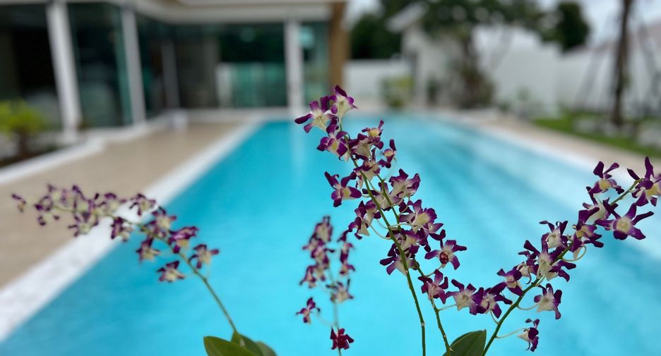 For sale 4 bed house in Sattahip, Chonburi