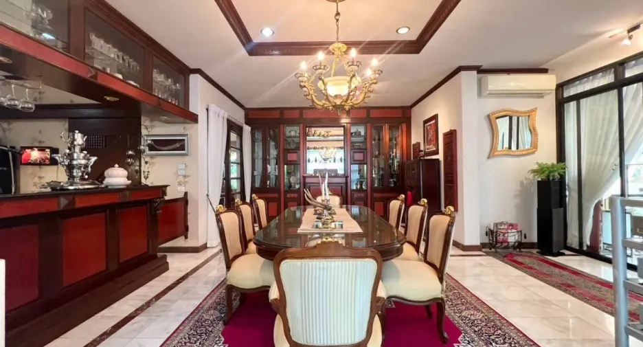 For sale 4 bed house in Hang Dong, Chiang Mai
