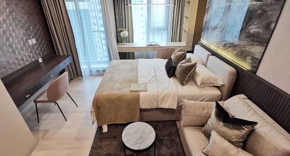 For sale studio condo in Pathum Wan, Bangkok