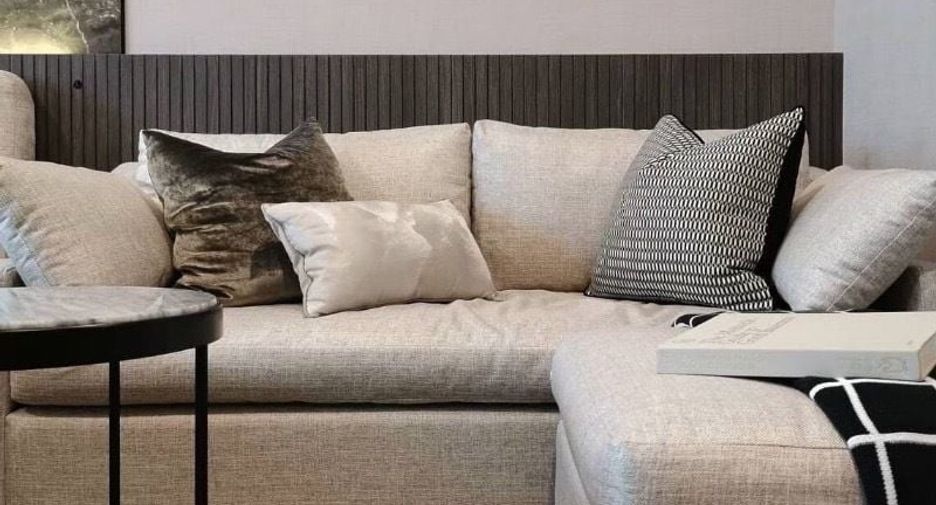 For sale studio condo in Pathum Wan, Bangkok