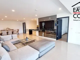 For sale 3 ベッドルーム condo in Bang Lamung, Chonburi