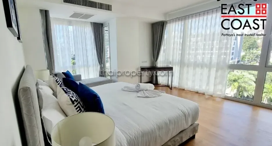 For sale 3 bedrooms condo in Bang Lamung, Chonburi