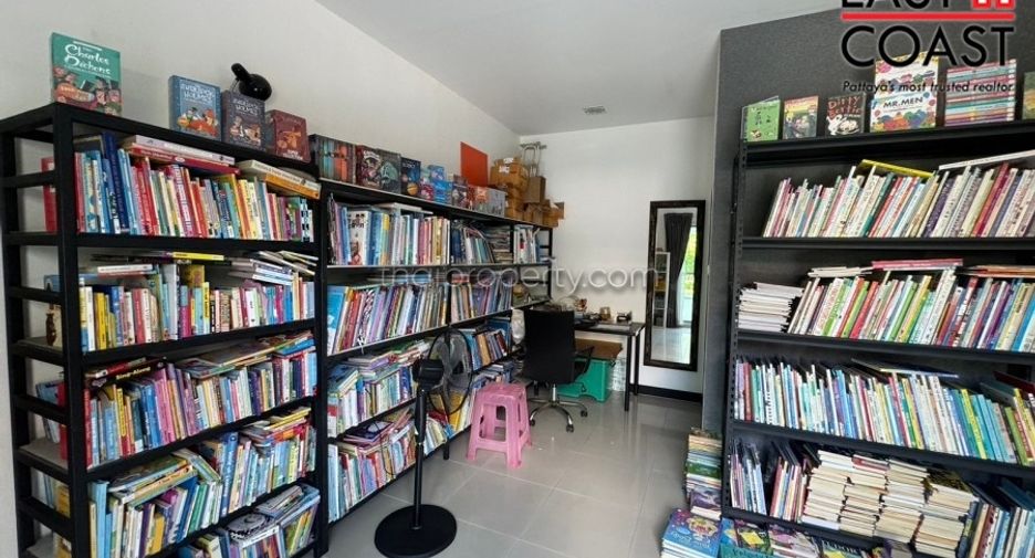 Haus zum Kauf mit 5 Zimmer in Bang Lamung, Chonburi