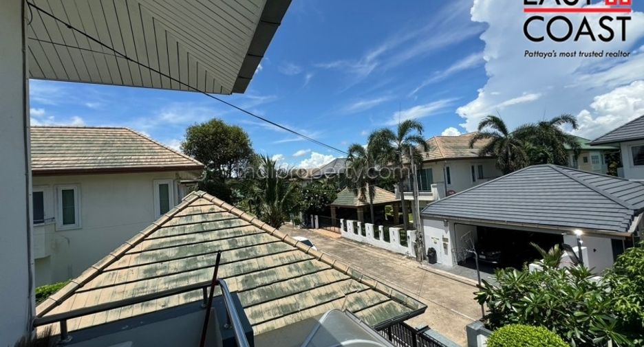 Haus zum Kauf mit 5 Zimmer in Bang Lamung, Chonburi