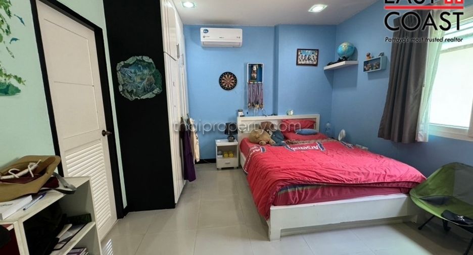 Haus zum Kauf mit 5 Zimmer in Bang Lamung, Chonburi