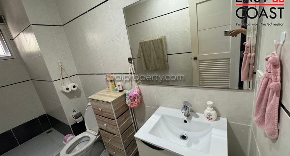 Haus zum Kauf mit 5 Zimmer in Bang Lamung, Chonburi