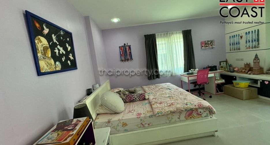 Haus zum Kauf mit 5 Zimmer in Bang Lamung, Chonburi