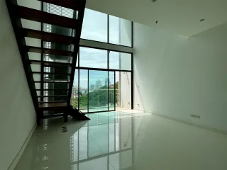 For sale 3 Beds condo in Pratumnak, Pattaya