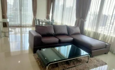 Condo en alquiler de 3 habitaciones en Khlong Toei, Bangkok
