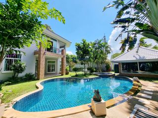 For sale 7 bed house in Sattahip, Chonburi