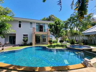 For sale 7 bed house in Sattahip, Chonburi