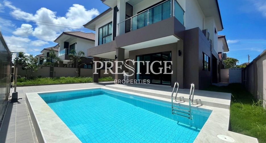 For rent 4 bedrooms house in East Pattaya, Pattaya