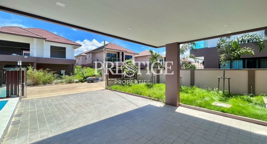 For rent 4 bedrooms house in East Pattaya, Pattaya