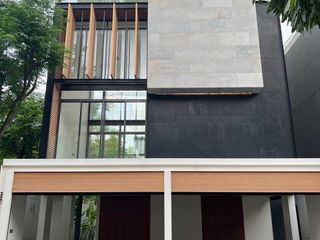For sale 4 Beds condo in Lat Phrao, Bangkok