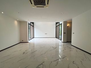 For sale 4 Beds condo in Lat Phrao, Bangkok