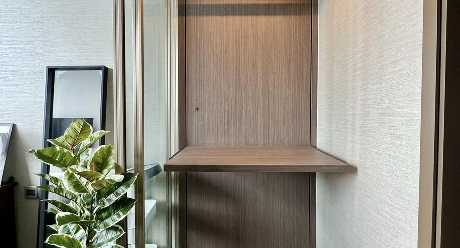 For rent 1 bed condo in Khlong Toei, Bangkok