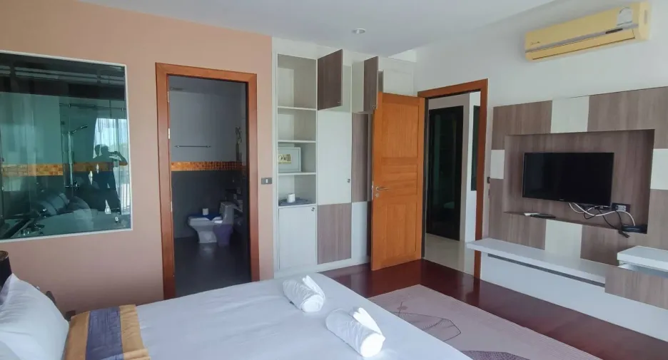 For sale 2 bed condo in Mueang Phuket, Phuket