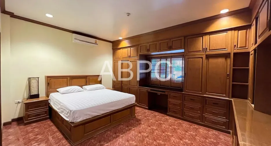 For rent and for sale 3 bedrooms house in Bang Lamung, Chonburi