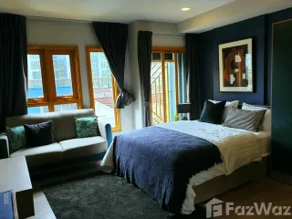 For sale studio condo in Khlong Toei, Bangkok