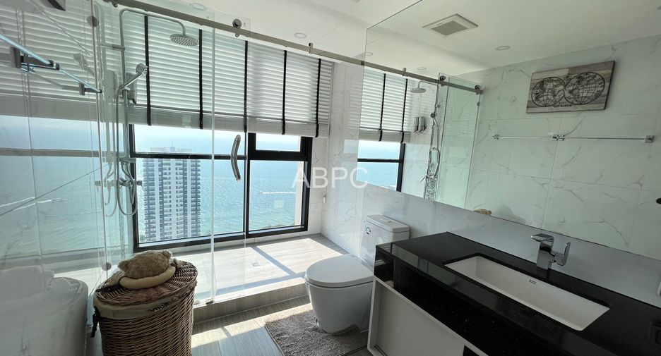 For rent そして for sale 2 ベッドルーム condo in Pratumnak, Pattaya